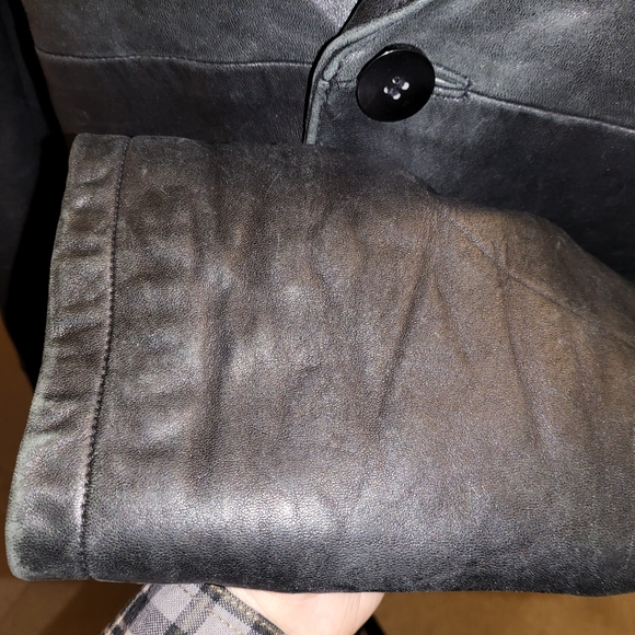 Pelle Studio Wilson's Black Leather jacket with 3m Thinsulate zip in lining. - Picture 15 of 16